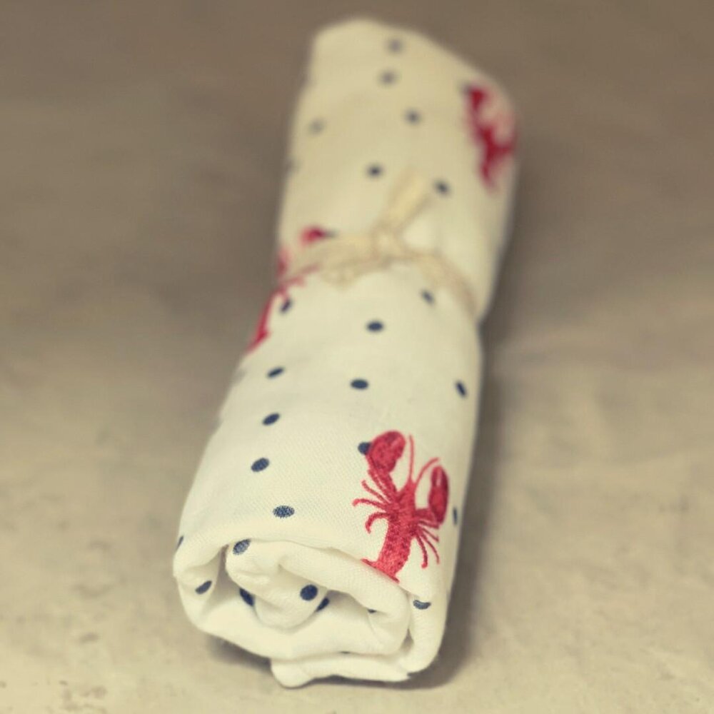 Swaddle - Medium 57x57 The Lobster