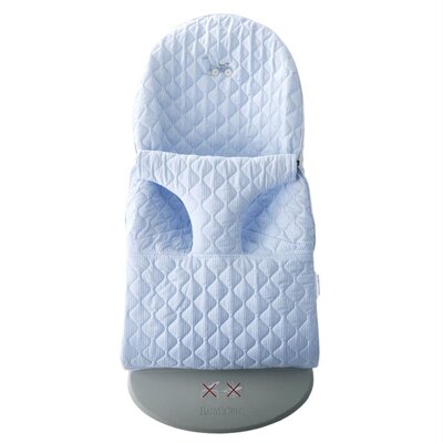 Relaxhoes BabyBjorn Classic car