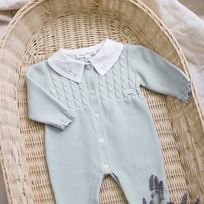 Babypakje met kraagje en broderie Bleu grisé