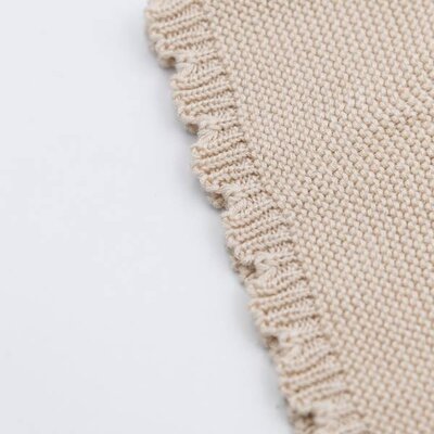 Knuffel doudou - gebreid bamboe Vishes Birch Sand