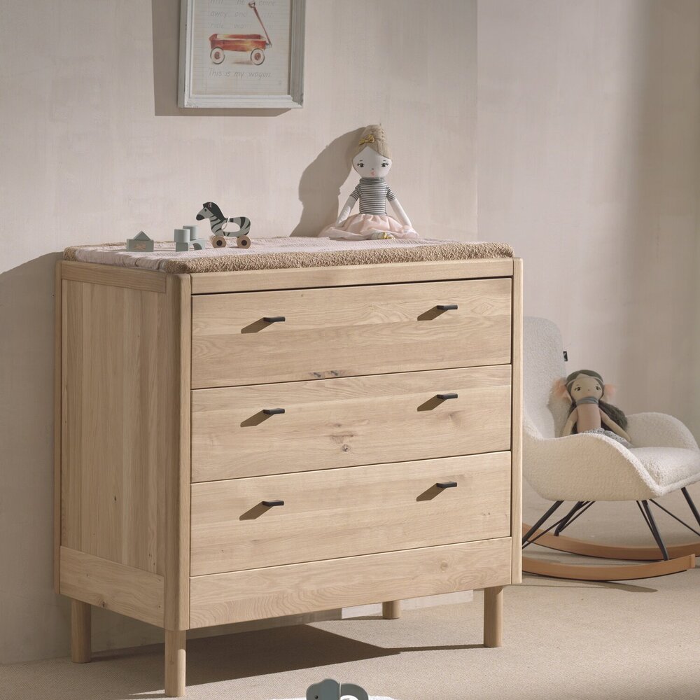 Forrest 2-delige kamer oak (babybed+commode) + GRATIS speelgoedkoffer