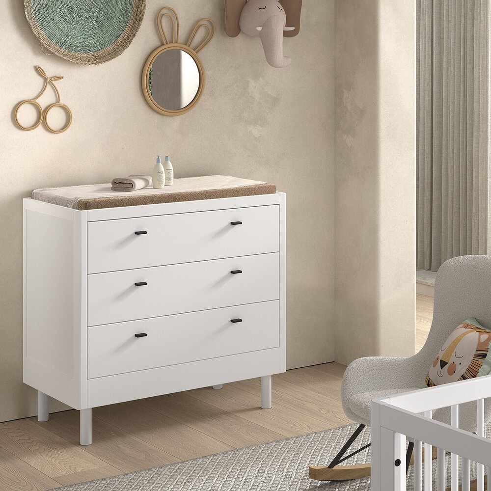 Forrest 2-delige kamer beuk (babybed+commode) + GRATIS speelgoedkoffer