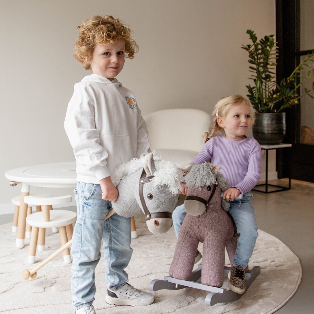 Stokpaardje met geluid Grey