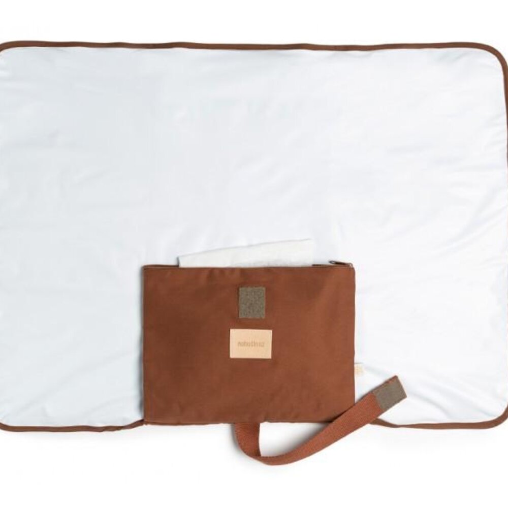Baby on the go waterproof changing pad Clay brown